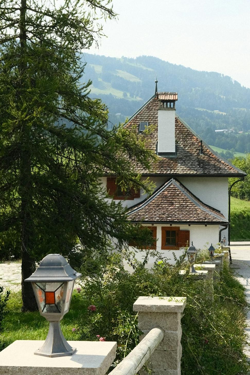Wren's Hollow Cottage